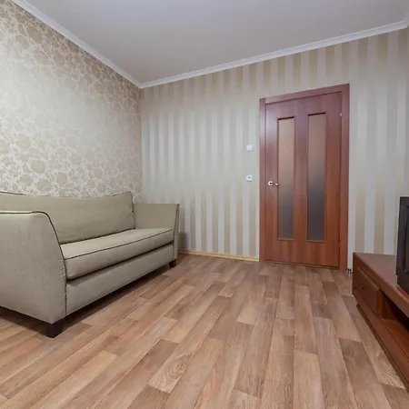урловская 30,урловская 38 Apartment Kyiv